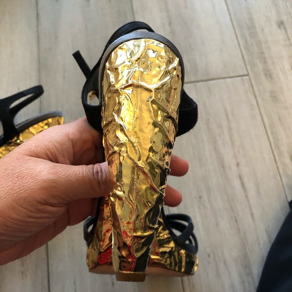 LV runway sandal satin size 38 - Picture 3 of 8